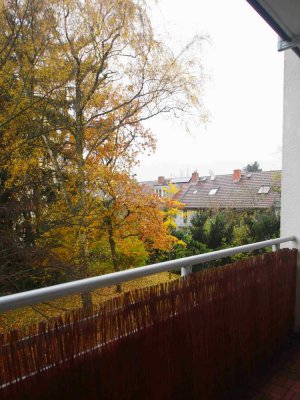 TOP LAGE HÜGELSTRASSE 162 FFM 2 ZIMMER BALKON EINBAUKÜCHE KELLER CA 56 QM