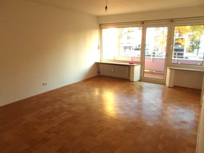 *Provisionsfrei* Sehr helles 1-Zimmer-Appartement mit großem Süd-Balkon + separater EBK in Germering