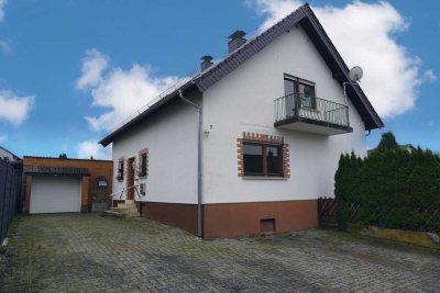 2-Familienhaus in idyllischer Lage von Schöffengrund-Oberwetz–Ideal für Familien oder Kapitalanlage