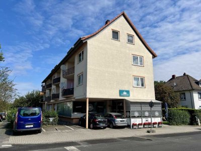 Charmante Dachgeschosswohnung in Friedberg: Wohnen in unmittelbarer Stadtnähe