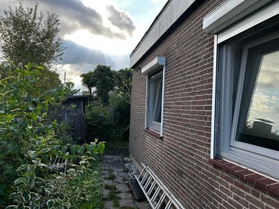 Charmantes Bungalow-Anwesen mit großem Garten in Wuppertal Ideal für Familien!