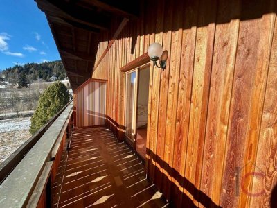 Reizende 2-Zimmer-Wohnung mit Balkon in schöner, ruhiger Grün Aussichtslage