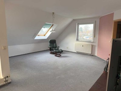 Attraktive 2-Zimmer-DG-Wohnung mit Balkon in Bad Langensalza