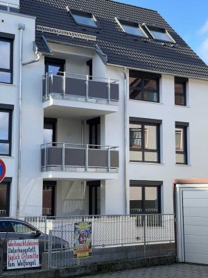 Exklusive 3Zi-Neubauwohnung in Renningen Süd - Erstbezug im DG. EBK, Parkett, Balkon, TG