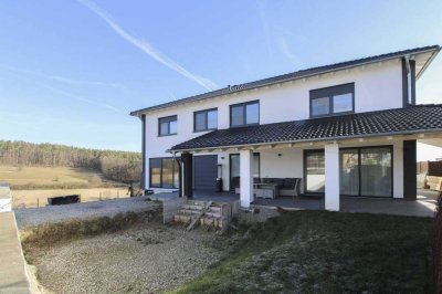 Moderne Villa mit Wellnessbereich im naturnahen Neubaugebiet in Wachenroth bei Höchstadt a.d. A.