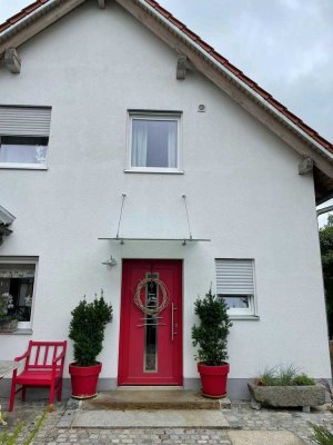 Charmantes Einfamilienhaus mit Wintergarten und großem Garten in ruhiger ländlicher Lage