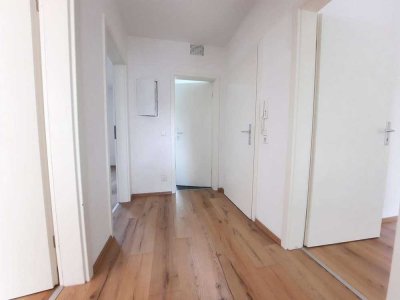 � Gemütliche 3-Zimmer-Wohnung � + 1 Monat kaltmietfrei wohnen !!