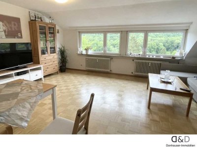 *** Paket möglich ! Vermietete 3 Zi. Dachgeschosswohnung mit Garage ***