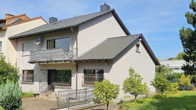 Ein- bis Zweifamilienhaus mit großem Potenzial in begehrter Lage zu verkaufen