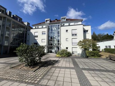 Schöne und großzügige 3-Zimmer-Wohnung  im EG mit Terrasse in ruhiger Lage von Dresden-Strehlen