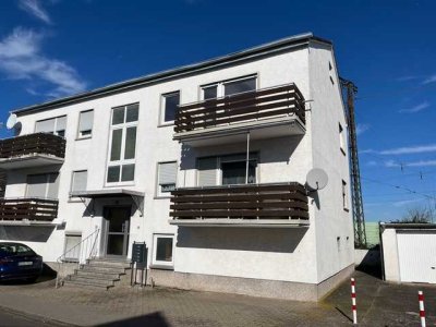 Exklusive, vollständig renovierte 3-Zimmer-Wohnung mit Balkon in Weiterstadt