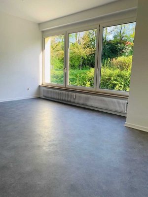 helle, geräumige 3-Zimmerwohnung im Erdgeschoss