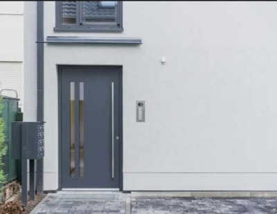 **Tolle 2 ZKB + Garten+ EBK**   Mannheim / Neuhermsheim