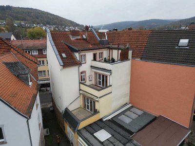 Vollumfänglich saniertes, ruhig gelegenes Stadthaus an der Fußgängerzone (Altstadt), nähe Markplatz