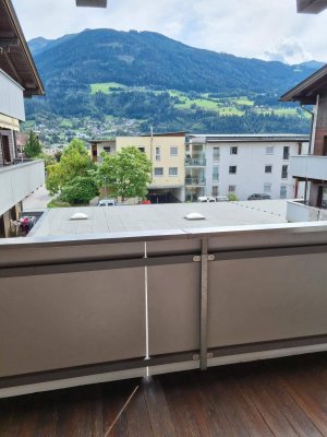 Tolle Wohnung mit 3 Zimmer I Balkon I