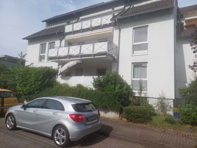 Schöne 4-Zimmer-Wohnung in Niederdollendorf