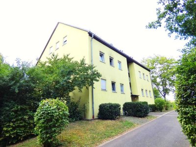 Wohnen im Grünen - 3-Raum-Wohnung mit Balkon und Garten