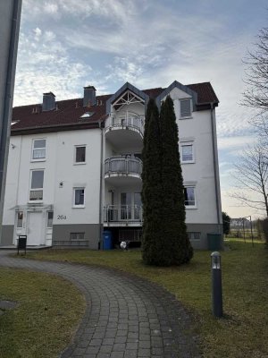 Freundliche und gepflegte 3,5-Raum-DG-Wohnung mit gehobener Innenausstattung mit EBK in Walldürn