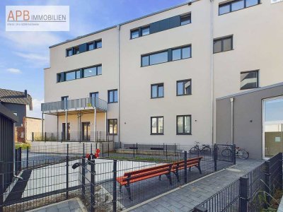 ERSTBEZUG! 3 Zi. Wohnung mit großzügigem Wohn-/ Essbereich und Loggia