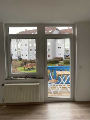 Neu renoviertes 1 Zimmer Apartment mit Balkon