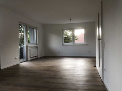 Schöne, geräumige 2-Zimmer-Wohnung mit Südbalkon in Mülheim Styrum