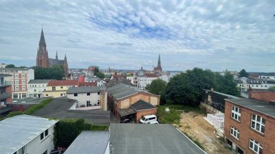 ERSTBEZUG: Exklusive 3 Zimmer-Wohnung mit gehobener Ausstattung und Balkon zu mieten!