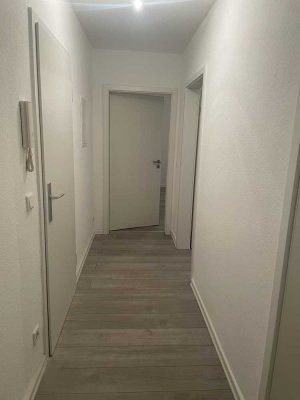 Exklusive, sanierte 1-Zimmer-Wohnung mit Einbauküche in Düsseldorf