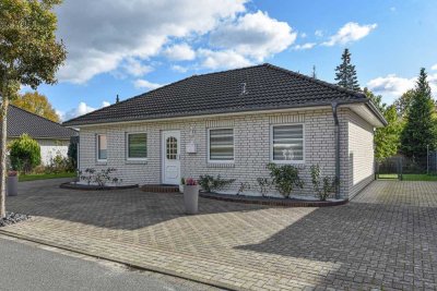 moderner Bungalow in gehobener Lage am Brammer See**