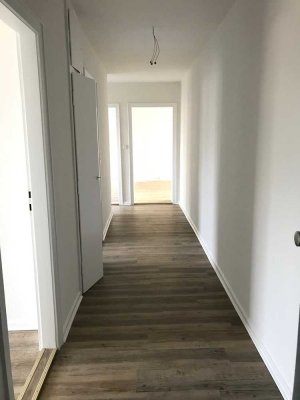 Schöne 3-Zimmer-Hochparterre-Wohnung mit 2 Balkonen in Wolfenbüttel