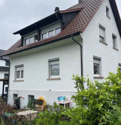 Zentrales Einfamilienhaus im Herzen von Erlenbach