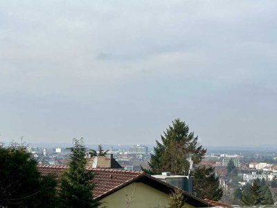 FR-Herdern: Sonnige 1-Zimmer-Penthouse-Wohnung mit traumhaftem Blick und Dachterrasse