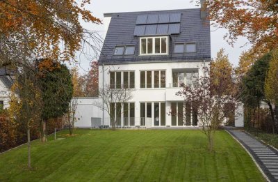 High Class: Home & Garden! Exkl. Haus-im-Haus! 800 m² Gartenpark! Toplage Nähe Rhein/ISD!