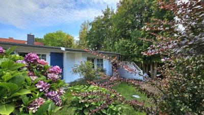 Maritimer Bungalow am Ostseestrand