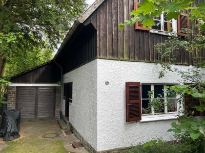 Einfamilienhaus auf großem Grundstück mit Potential in bester Lage von Essen-Heisingen