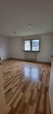 Renovierungsbedürftige 3-Zimmer-Wohnung in Gernsbach zu vermieten