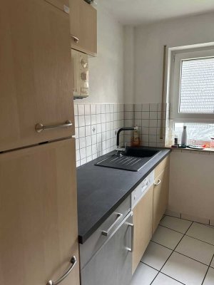 Nachmieter gesucht für Wohnung Einbauküche und Balkon: freundliche 3-Zimmer-Wohnung in 68519, V