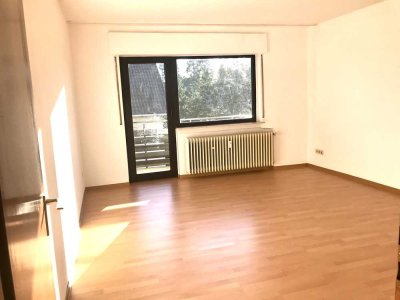 Helle 1 Zi Whg. ca  38,3 qm, Kü., TGL Bad, Südbalkon, Haibach Nähe Adler