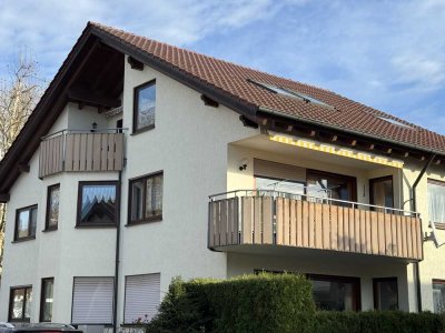 Großzügige und helle 2,5 Zi- DG - Whg mit Balkon und Stellplatz  in guter Wohnlage  von Geradstetten