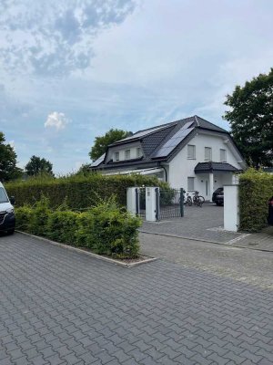 Einfamilienhaus in zentraler Lage zu vermieten