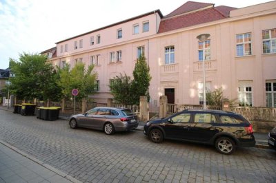 Stilvolle und großzügige 3-R-WHG mit Balkon in zentraler Innenstadtlage