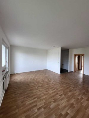 Große 3-Raum-Wohnung in super Lage!