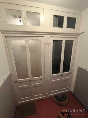 *** Schicke 2 Zimmer-Wohnung mit Balkon in der Weststadt - beste Lage in kernsaniertem Stadthaus***