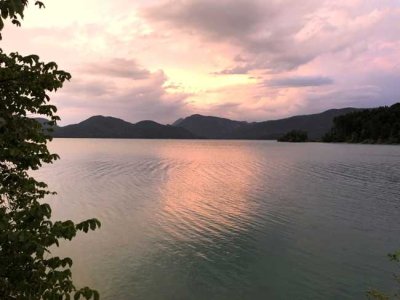 Walchensee pur - Ferienwohnung direkt am See mit Badeplatz