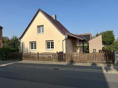 Tolles, frei stehendes Einfamilienhaus im Herzen von Saulheim direkt vom privaten Anbieter