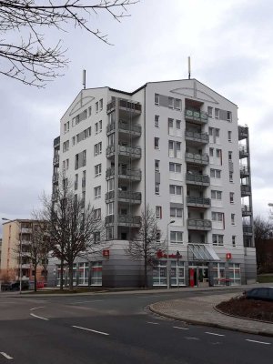 vermietet wird voll möbliert oder teilmöbliert oder leer; 2-Zi.-Whg. mit Lift, Balkon und Stellplatz