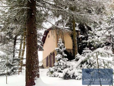 Naturparadies in Schnarrtanne – Ihr Gartenhaus am Waldrand & Badesee! + Kaminofen & Fußbodenheizung