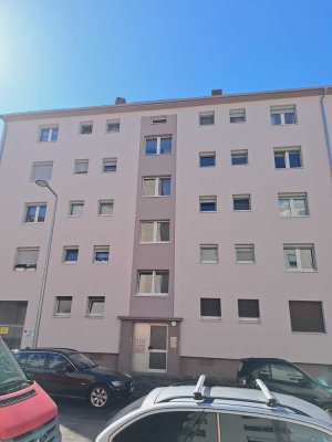 Moderne Wohnung in modernisiertem Haus Kussmaulstraße