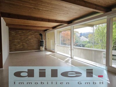 **PF-Rodgebiet - gemütliches freistehendes EFH mit Garage und parkähnlichem Garten zu vermieten**