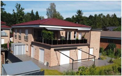 Penthouse mit luxuriöser Ausstattung und großzügiger Dachterrasse in Halstenbek