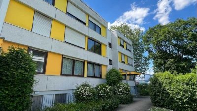 ***ERSTBEZUG NACH KERNSANIERUNG! - Attraktive 2,5 Zimmerwohnung inkl. EBK, Balkon & Garage***